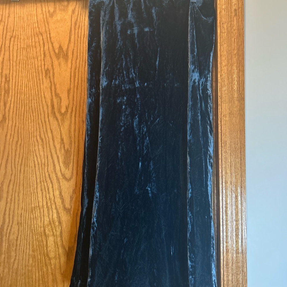 Maeve Anthropologie Green Velvet Maxi Skirt Small Holiday - Picture 6 of 7